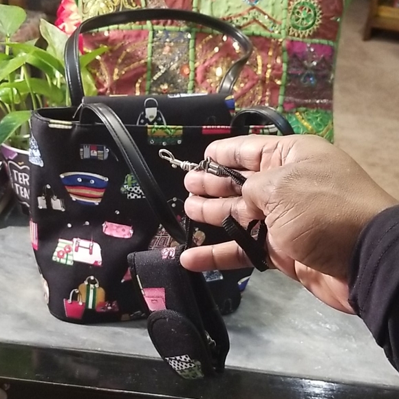 Tote handbag - Picture 2 of 5